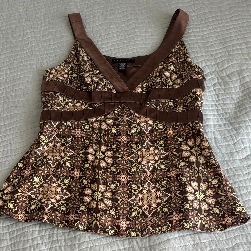LAUNDRY by Shelli Segsl Brown and Cream Patterned Silk Top